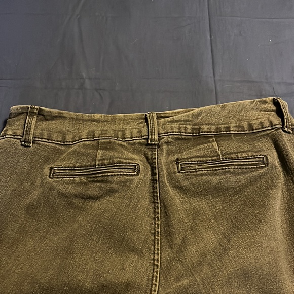 Black denim flare leg jeans. - Picture 4 of 8